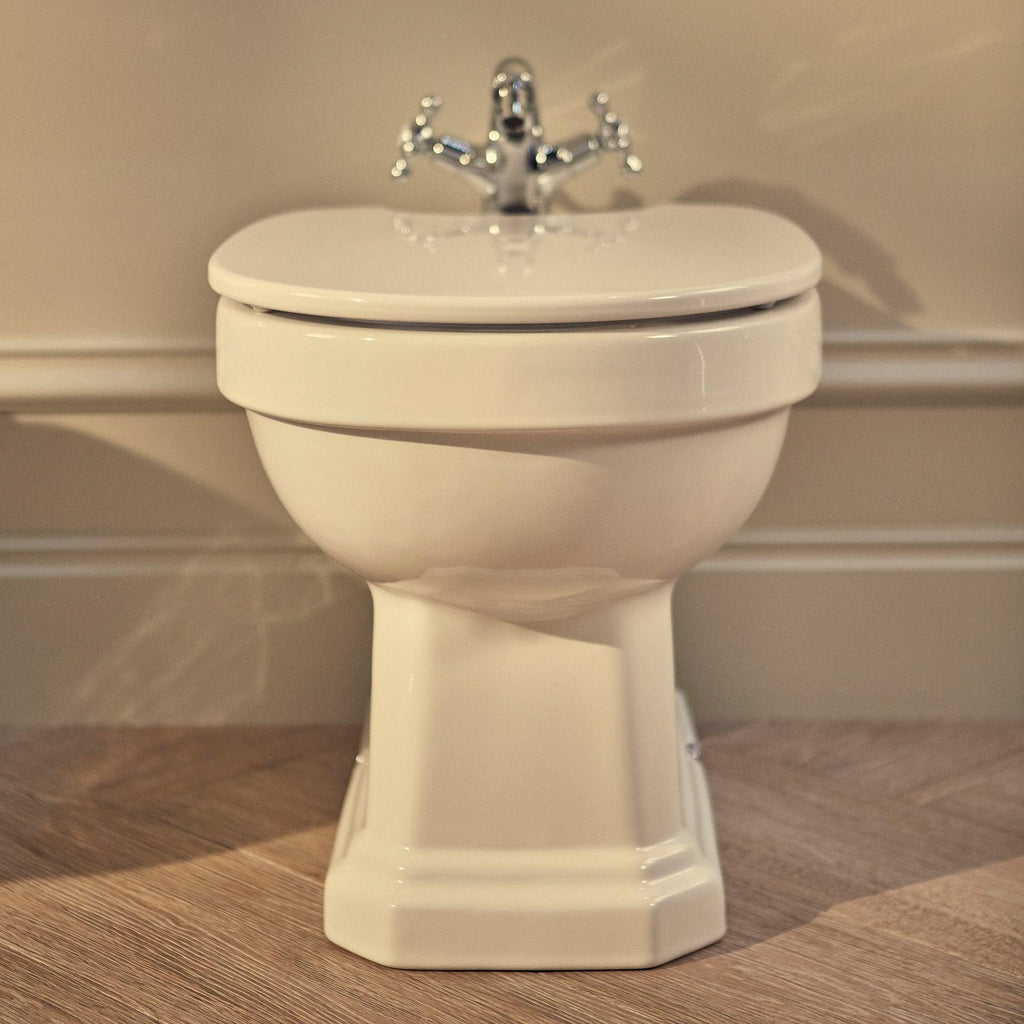 Roca Carmen Vintage Style Floor Standing Bidet